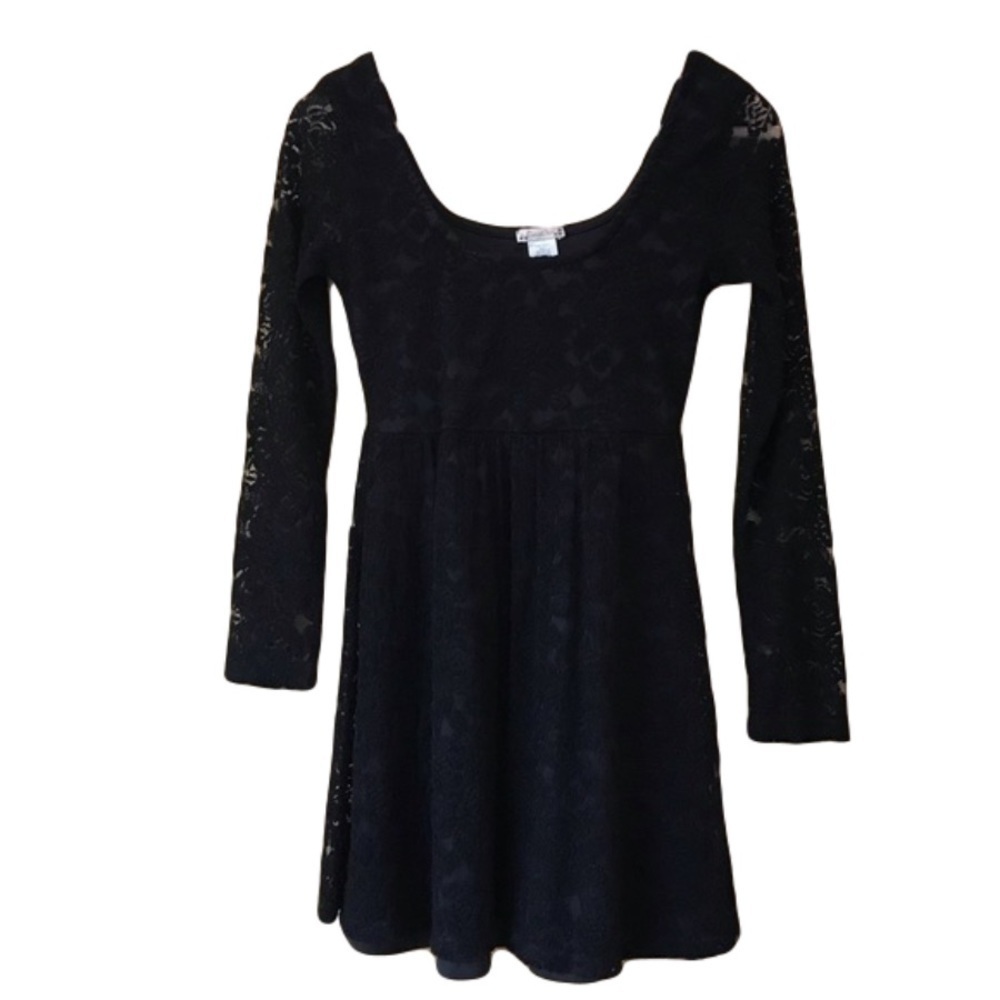 𝅺LUNACHIX scoop neck long sleeve floral lace dress size small